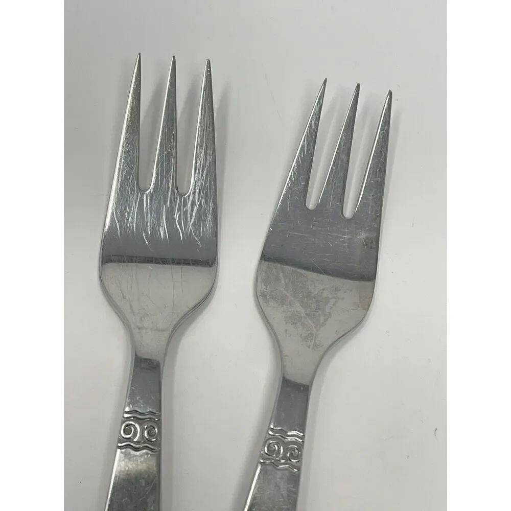 Nils Johan Sweden Sessan Pastry Dessert Salad 3 Tine Forks NIJ1 6.5” Set Of 2